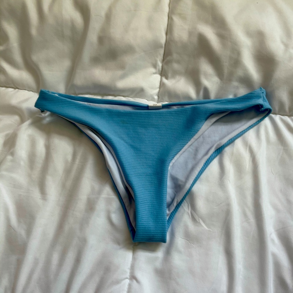 never worn bathing suit bottoms